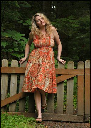 Trixie and Friends offers a free xxx photo gallery with Trixie xxx gallery 225962